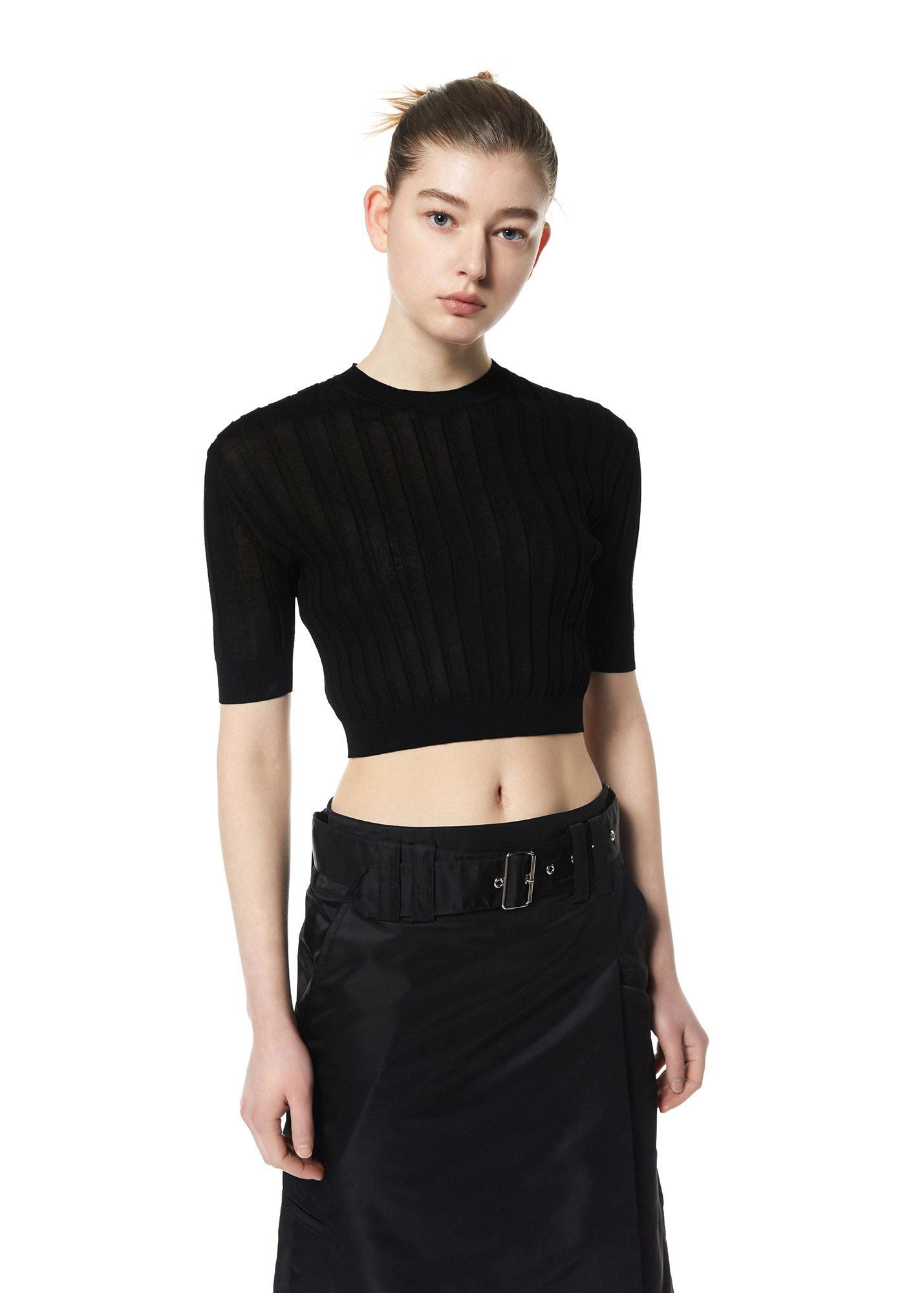 ROUND NECK CROPPED PULLOVER BLACK